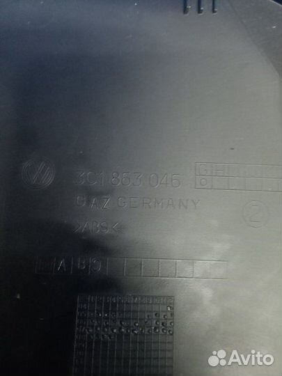 Накладка центральной консоли Volkswagen Passat B6