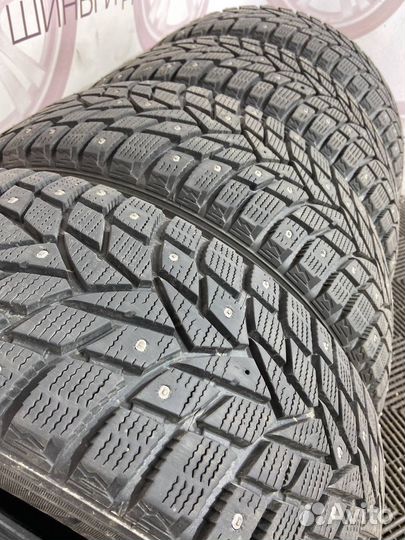 Dunlop SP Winter Ice 02 205/55 R16 94T