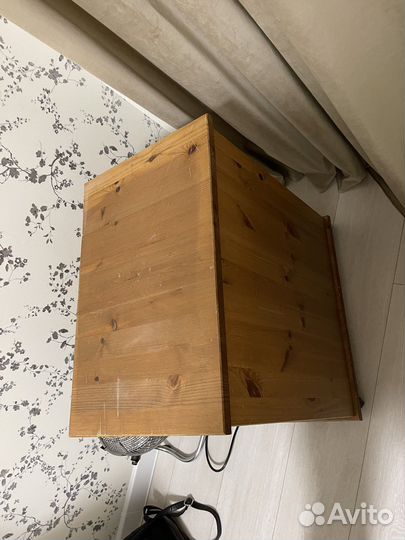 Тумба прикроватная