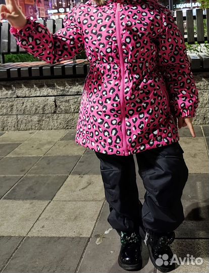 Куртка демисезонная для девочки