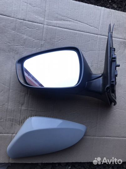 Зеркало левое с поворотником и электро