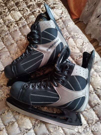 Коньки хоккейные 44 размер
