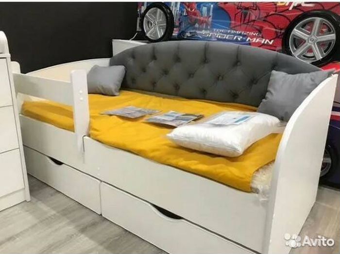 Кровать съёмный борт лдсп от 2х лет диван