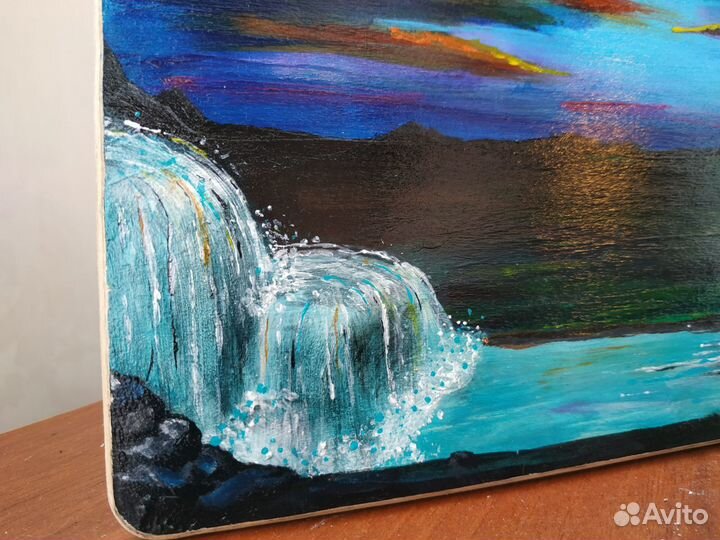 Картина на дереве