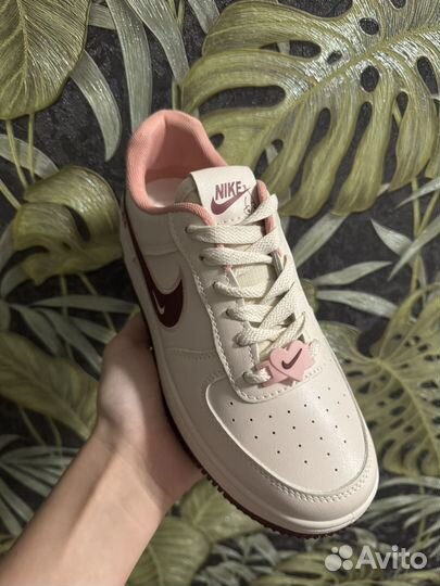 Кеды nike air valentine 35,36,37,38,39 в наличии