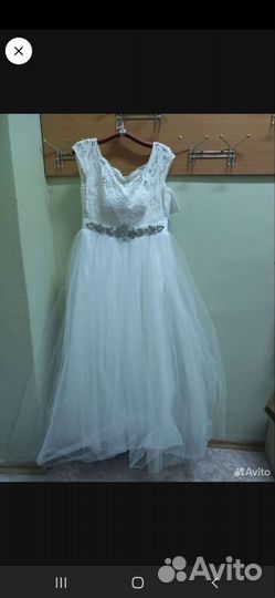 Свадебное платье