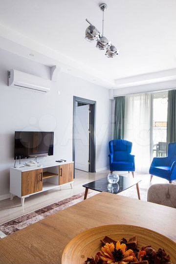 Дом 182 м² на участке 4,4 сот.