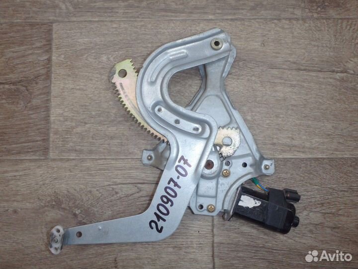 Стеклоподъемник задний правый Nexia Нексия