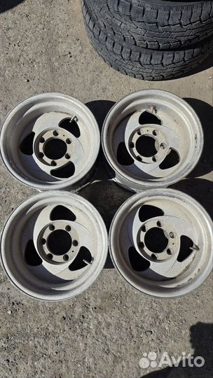 Литые диски r15 6/139.7