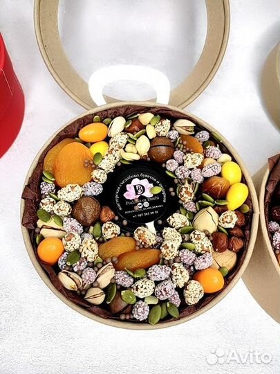 Подарочный набор с орехами