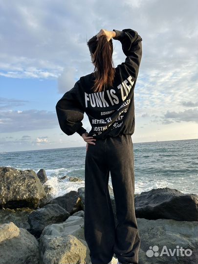 Костюм женский варенка