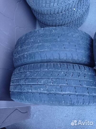 Kumho Sense KR26 215/65 R16