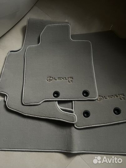 Автоковрики Lexus 570 оригинал