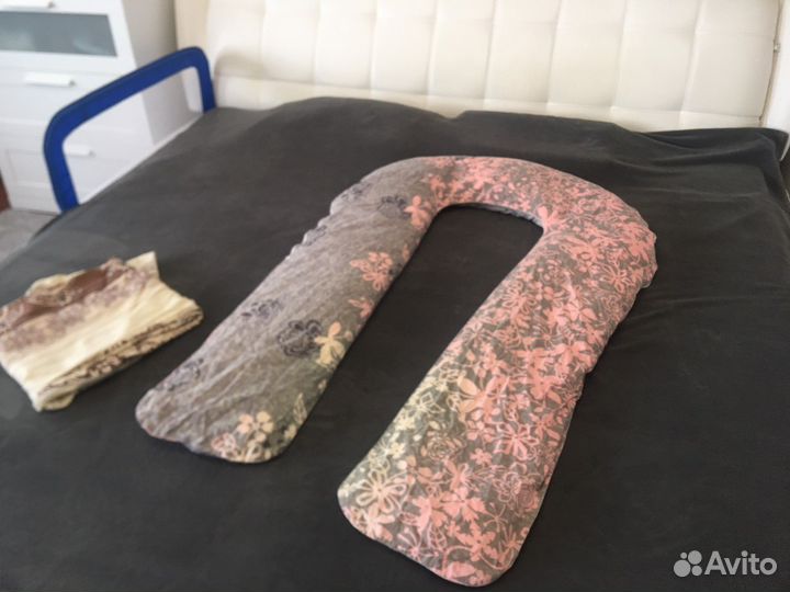 Подушка для беременных с шариками