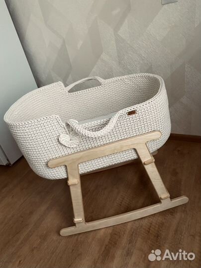 Вязаная люлька