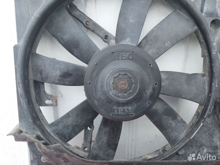 Вентилятор радиатора Mercedes-Benz W202