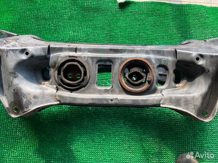 Балка подвески зад. Lexus Gs, gs350, gs430, gs300