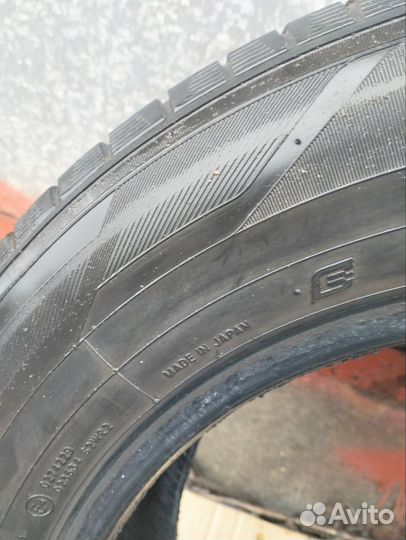 Шины 225 65 17 летние бу за все цена