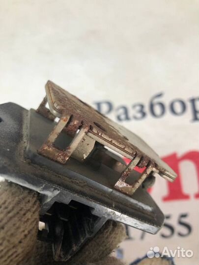 Резистор печки Toyota RAV4 xa20 00-06