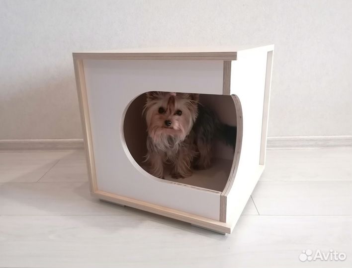 Домик для собак и кошек