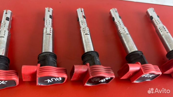 Катушка зажигания Audi A6 C6 AUK 3.2 2008