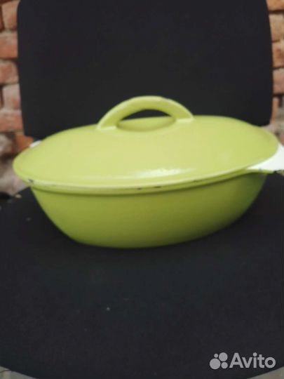 Казан чугунный,утятница