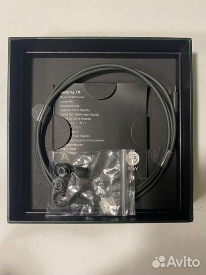 Беспроводные наушники Beoplay E8