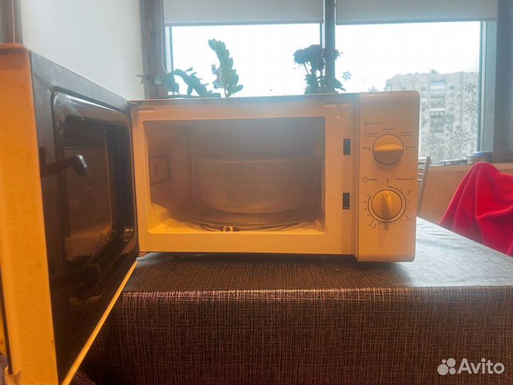 Свч микроволновая печь (микроволновка )