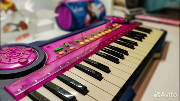 Музыкальные инструменты игрушки