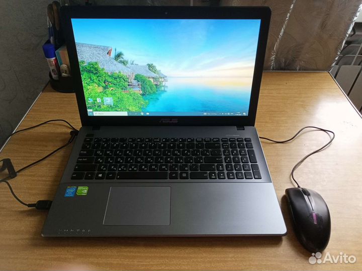 Ноутбук asus x550c