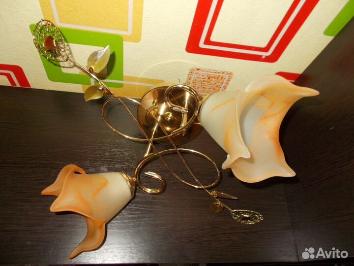 Люстра и бра цветочные