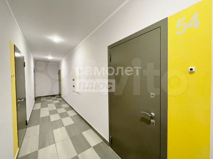 2-к. квартира, 54 м², 2/5 эт.