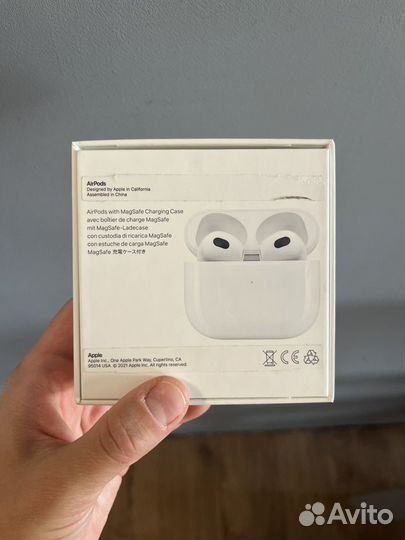 Коробка от наушников Airpods