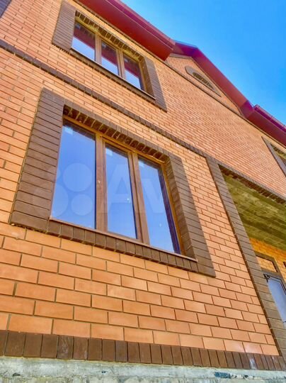 Дом 250 м² на участке 4,3 сот.