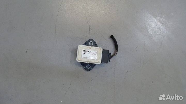 Датчик ускорения Mercedes E W212, 2010