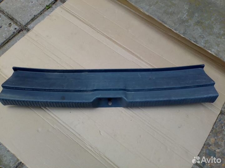 Накладка порога багажника Toyota Wish ZNE10