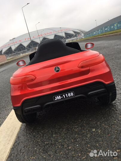 Детский электромобиль новый