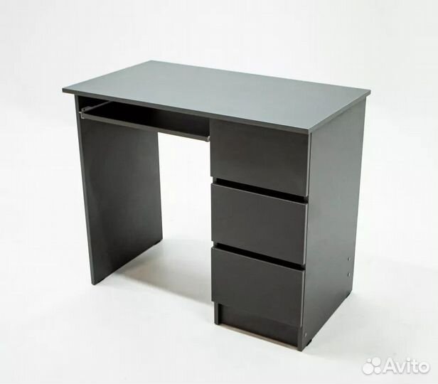 Стол письменный с ящиками