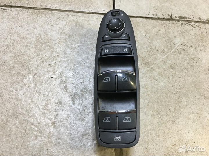 Блок управления стеклоподъемниками Infiniti M M25