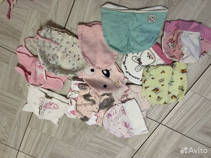 Пакеты с вещами на девочку