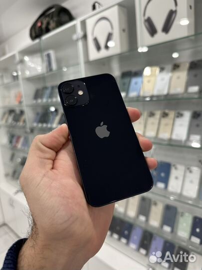 iPhone 12 mini, 64 ГБ