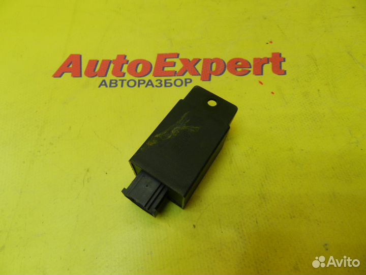 Реле airbag Skoda roomster/fabia 2