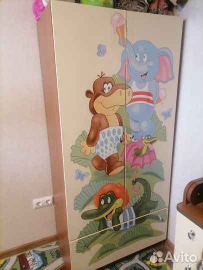 Детский шкаф для одежды бу
