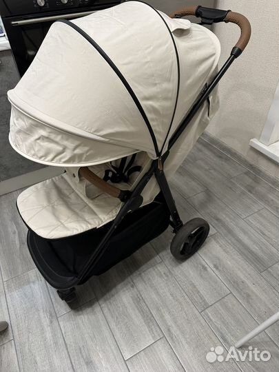 Коляска прогулочная Happy Baby Ultima v2 x4 beige