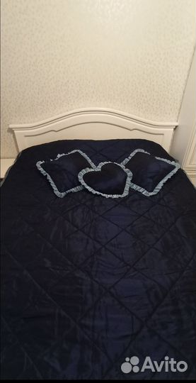 Покрывало на кровать 160 * 200