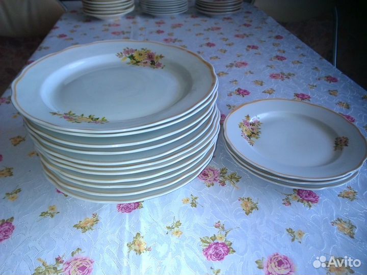 Комплект столовой посуды