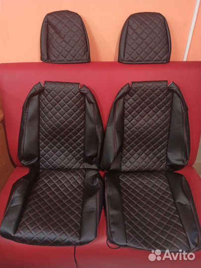 Чехлы на Ниву 213 из экокожи ромб красный