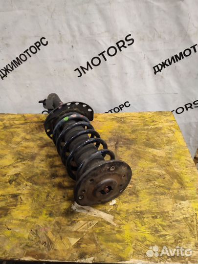 Стойка амортизатор передний Volvo S60 V60 в сборе