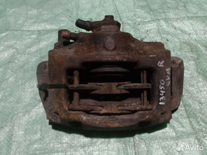 Суппорт передний правый Opel Vectra A