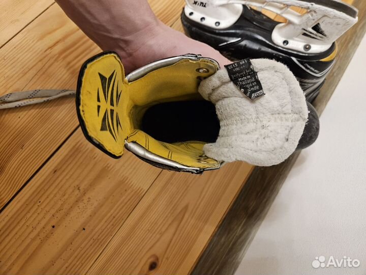 Хоккейные коньки bauer детские